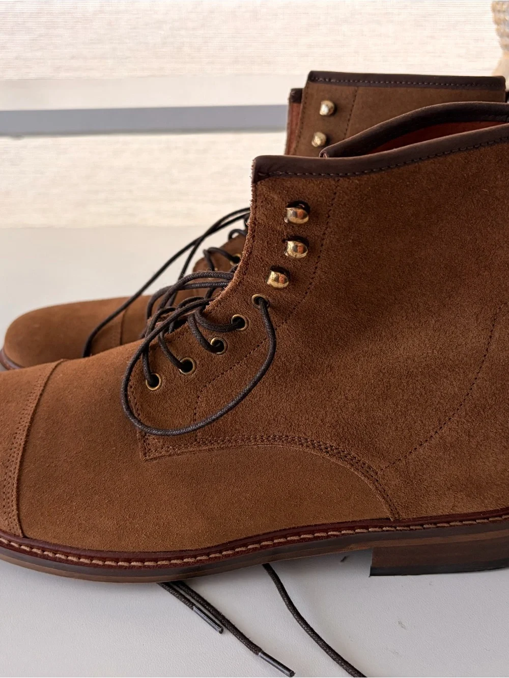 Men's Brown Suede Lace-Up Boots